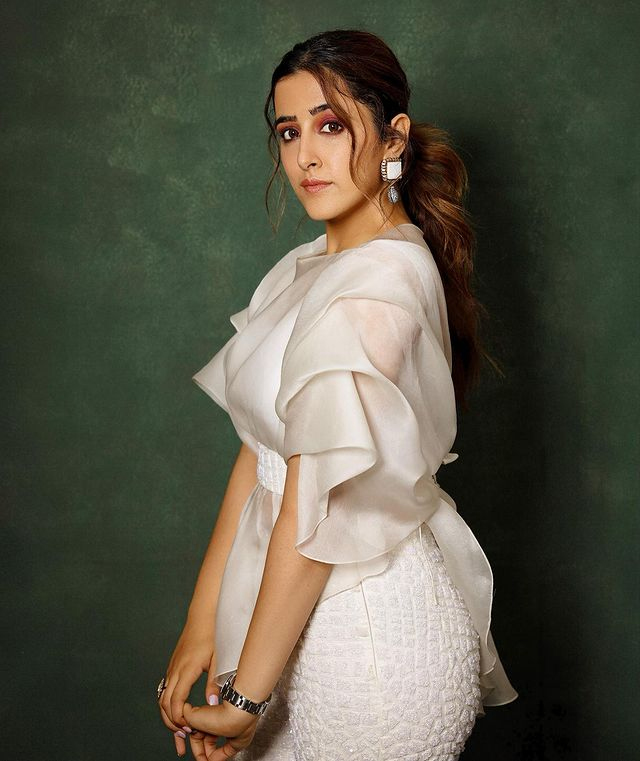 Nupur Sanons Sizzling Red Lehenga Looks