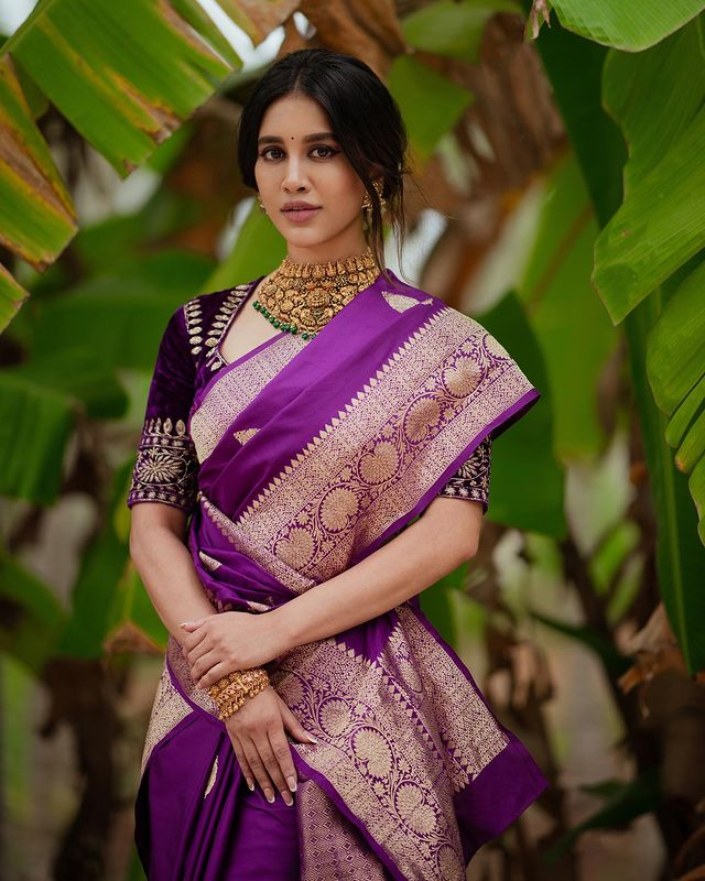 Delightful Diwali Wishes From Nabha In An Ethnic Saree! Delightful Diwali Wishes From Nabha In An Ethnic Saree!