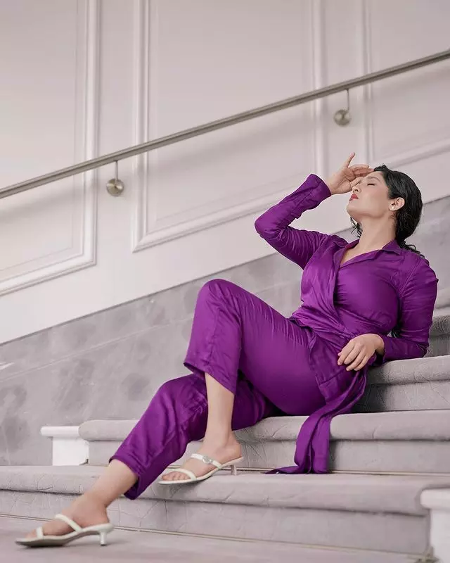 Ritika Shows Off Her Insane Fitness Skills!