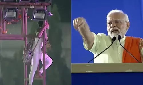 ప్రధాని మోడీ ప్రసంగాన్నే అడ్డుకుంది.. ఆమె ఎవరు? ఏం చేసింది?