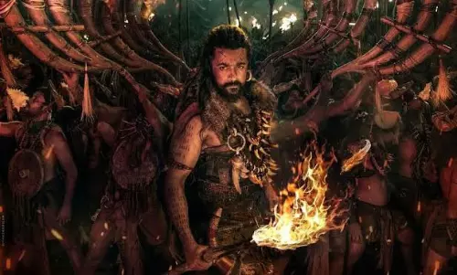 దివాలీ ట్రీట్..కొలిమిలో ఆదివాసి నిప్పు!