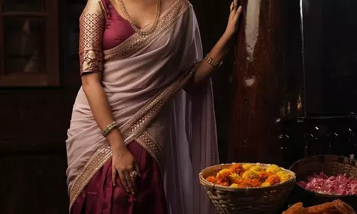 Dazzling Diwali: Anikha Surendran Shines in Timeless Traditional Attire