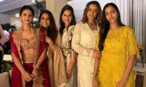 సింగిల్ ఫ్రేమ్‌ లో మెరిసిన స్టార్‌ హీరోల శ్రీమతులు