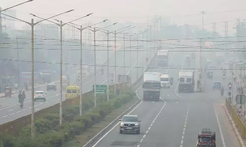 కాలుష్యంలో ఢిల్లీతో పోటీ పడుతున్న విశాఖ