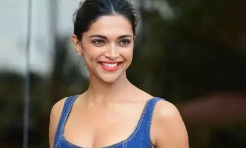 చేతిలో సూటుకేసుతో ముంబై అంతా తిరిగిన హీరోయిన్!