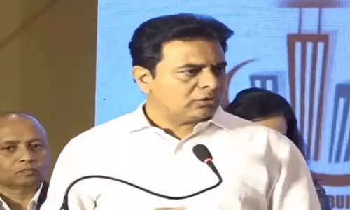 తెలంగాణ‌లో ఐటీ ప‌రుగులు.. బెంగ‌ళూరును దాటేశాం:  కేటీఆర్‌