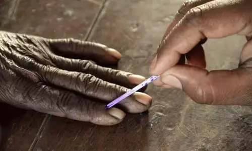 బాబ్బాబు అందుబాటులో ఉంటా.. నేత‌ల ప్ర‌చార ప‌ద‌నిస‌లు విన్నారా?