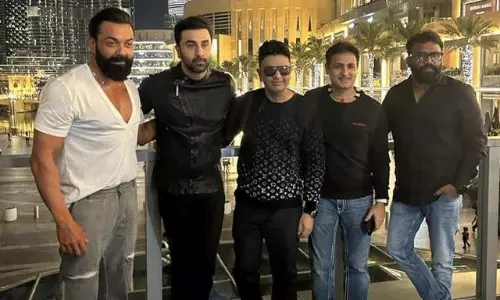 బుర్జ్ ఖలీఫాపై యానిమ‌ల్ గర్జ‌న