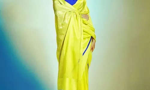 Fatima Sana Shaikh Adorable Show in Yellow & Blue