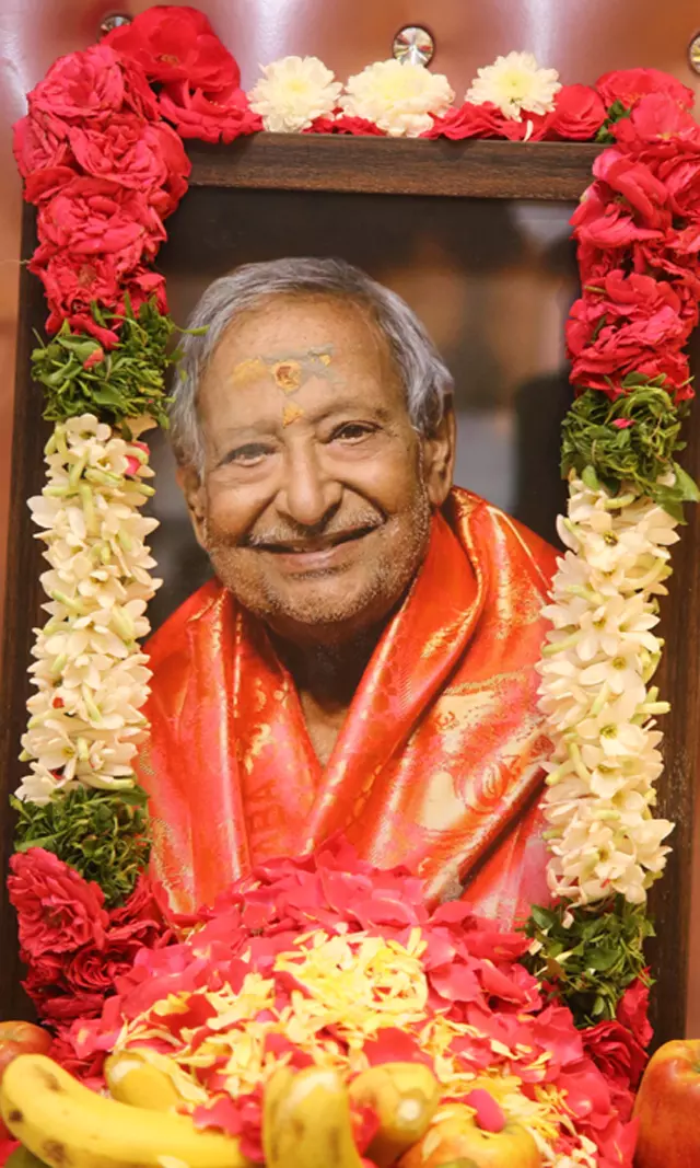 Actor Chandra Mohans Memorial Ceremony: A Tribute to an Icon