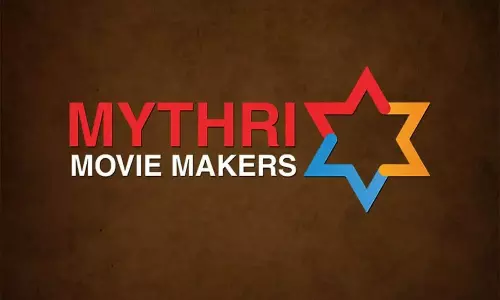 బిజినెస్ కోసం మైత్రి వదిలేశారా..!?