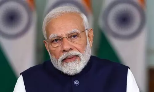 తొలిసారి హైదరాబాద్ రోడ్ల మీద మోడీ ప్రచారం