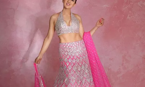 Sara Ali Khan Radiates Elegance in Stunning Attire