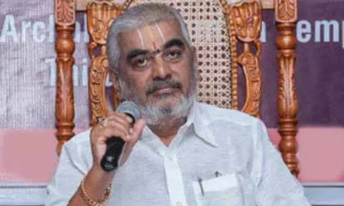 తిరుమ‌ల‌ను కాపాడండి:  ప్ర‌ధాని మోడీకి ర‌మ‌ణ దీక్షితులు విన్న‌పాలు