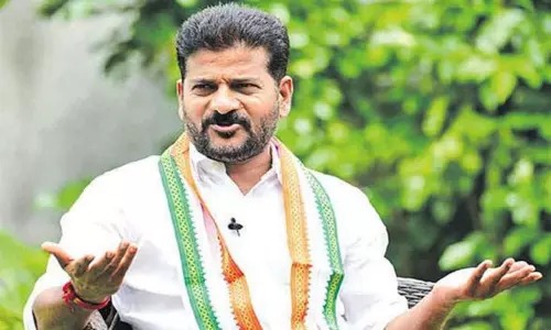 కాంగ్రెస్ గెలిస్తే..రేవంతే సీఎం.. పోలింగ్ కు ముందే ప్రచారం షురూ కాంగ్రెస్ గెలిస్తే..రేవంతే సీఎం.. పోలింగ్ కు ముందే ప్రచారం షురూ