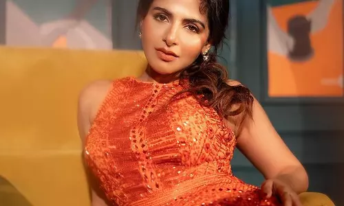 Iswarya Menon Dazzling Heatwave Alert Look