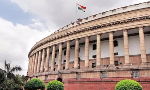 ఖ‌జానా ఖాళీ.. ఎవ‌రొచ్చినా.. తిప్ప‌లే.. లోక్‌స‌భ‌ పై ఎఫెక్టే !