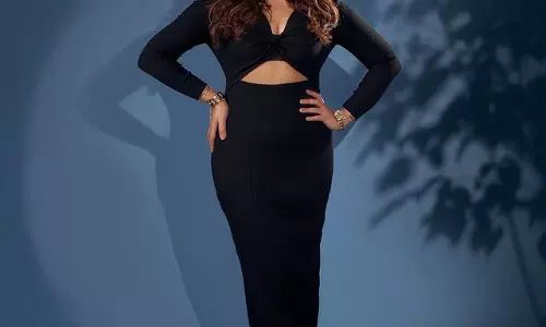 Huma Qureshis Bold and Beautiful Dress Choice