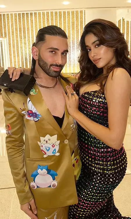Glamorous Ensembles of Bollywoods Finest