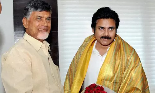 చంద్రబాబుతో పవన్  భేటీ... తెరపైకి కాంగ్రెస్ - సీపీఐ సీట్ల చర్చ!