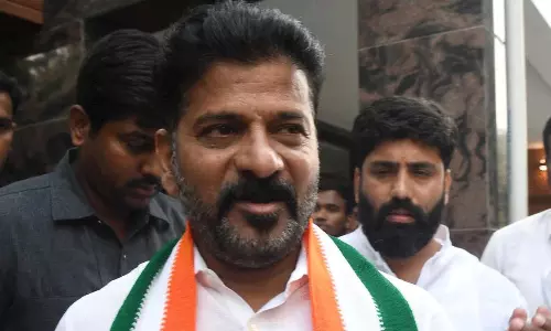 ఏపీ రాజకీయాల్లోనూ  రేవంత్ చక్రం తిప్పుతారా  ..