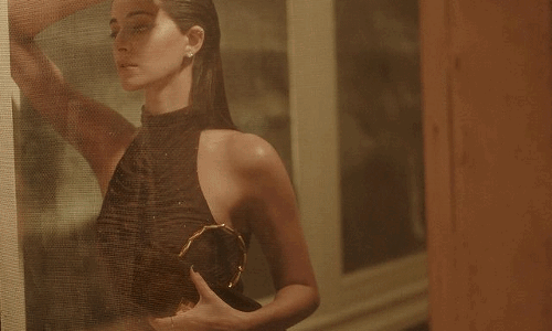 Discover the Shocking Price Tag Behind Ananya Pandeys Latest Fashionable Look