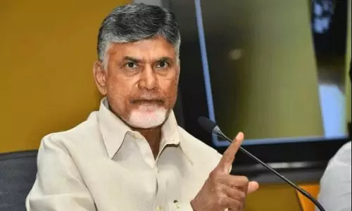 తమ్ముళ్ళకు బాంబు లాంటి న్యూస్ చెప్పిన బాబు...