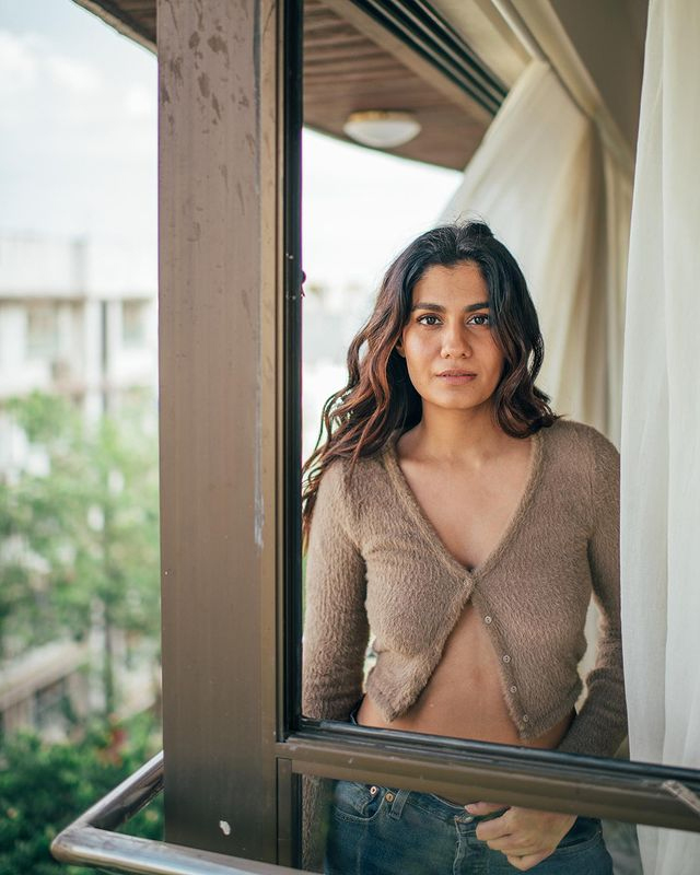 Shreya Dhanwantharys Stylish Fusion Raises Temperature