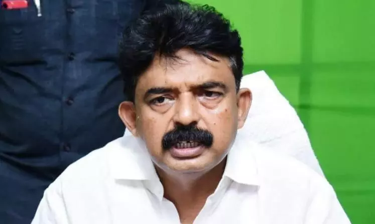 తన కుమారుడు టికెట్‌  విషయంలో పేర్నినాని కీలక వ్యాఖ్యలు!