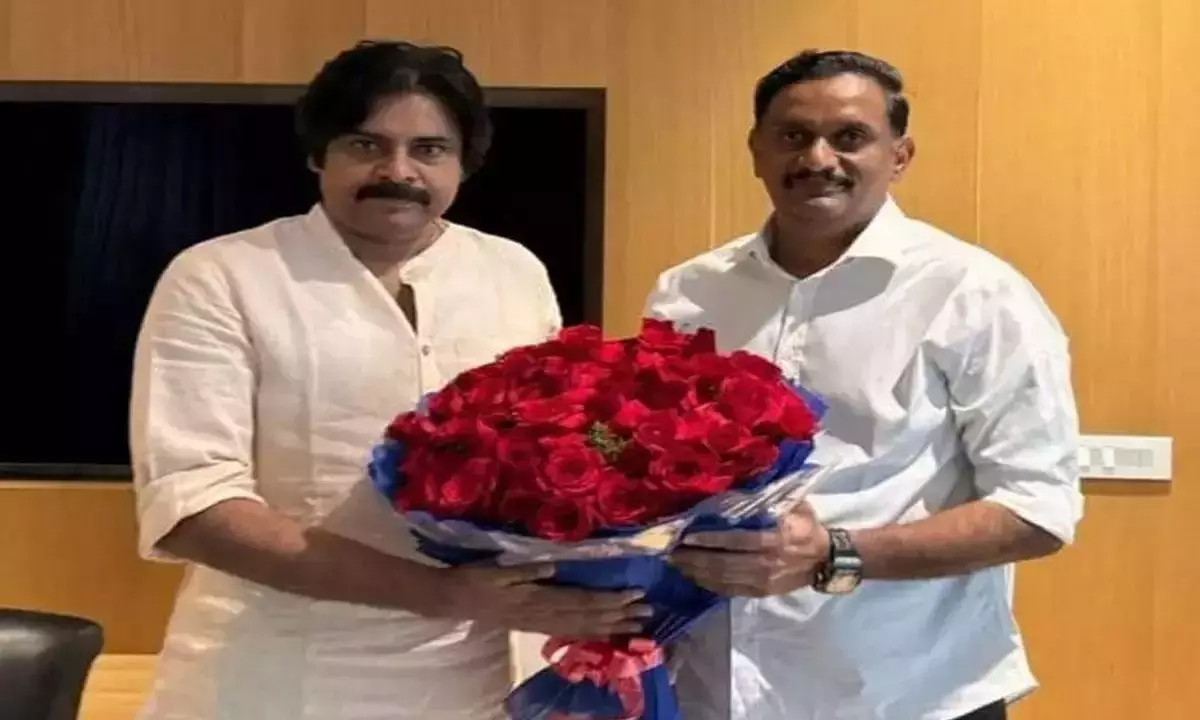 జ‌నసేన‌లోకి ఎంపీగారి త‌మ్ముడు?  .. ప‌వ‌న్‌తో భేటీ!