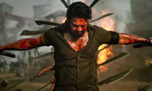 సలార్ కి అన్ని థియేటర్స్ దొరకడం కష్టమేనా!