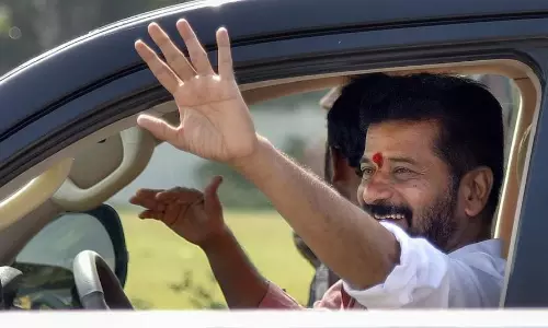 సీఎం రేవంత్ కాన్వాయ్ నల్లకారు కథ తెలిస్తే వావ్ అనేస్తారు