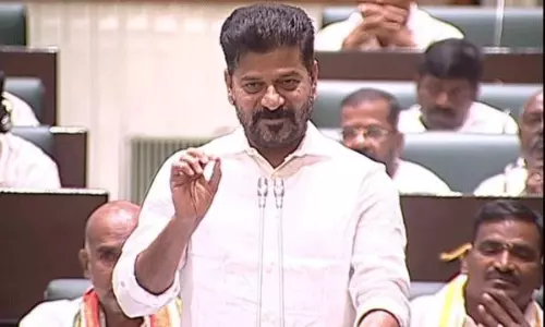 మాటల కత్తులు నూరితేనే కారు స్పీడ్ కు బ్రేకులా?