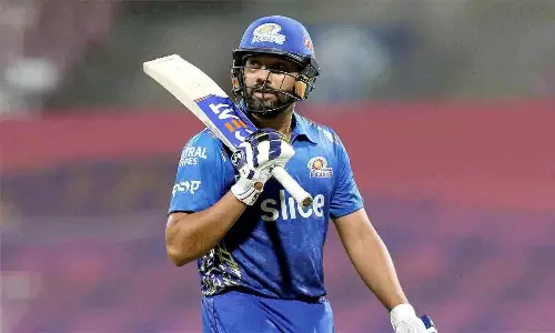 బాయ్ కాట్ జియో... ముంబై ఇండియన్స్ కి రోహిత్ ఎఫెక్ట్!