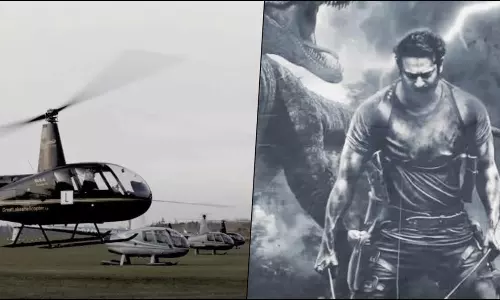 ఇది కదా అభిమానం అంటే.. హెలికాప్టర్లతో సలార్ సెల్యూట్