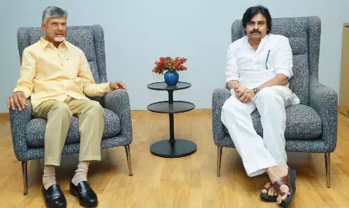 మారిన సీన్.. పవన్ ఇంటికి వెళ్లి 2.30 గంటలున్న చంద్రబాబు!