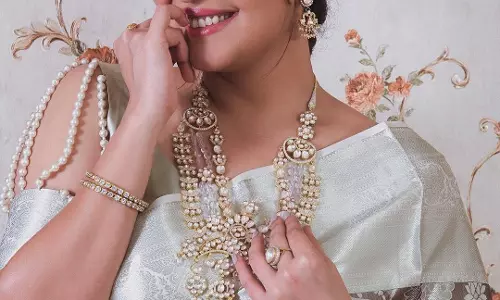 Anasuya Bharadwajs Exquisite Style Takes Social Media by Storm Anasuya Bharadwajs Exquisite Style Takes Social Media by Storm
