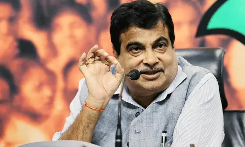 80 లక్షల డ్రైవర్ ఉద్యోగాలు పోతాయి...కేంద్రమంత్రి సంచలన వ్యాఖ్యలు!