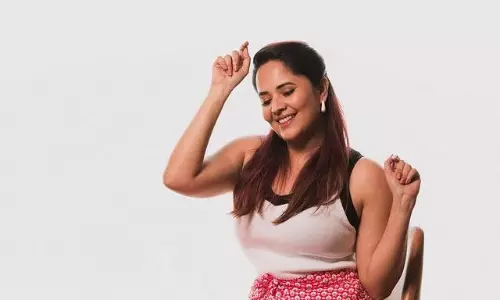అనసూయా.. అల్ట్రా స్టైలిష్ లుక్