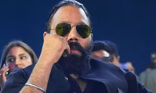 హీరో కి రూ.70 కోట్లు, దర్శకుడికి రూ.200 కోట్లు!