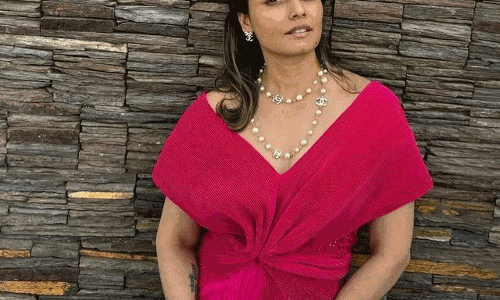 Namratas Charm in Red Attire Namratas Charm in Red Attire