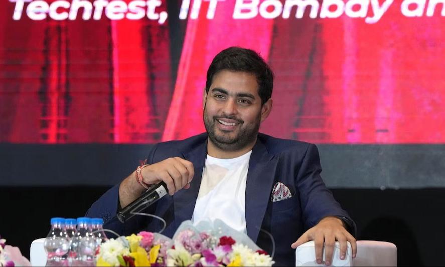 ముకేశ్ అంబానీ కొడుకు చెప్పిన ఇంటి విషయం | Akash Ambani About House Secrets