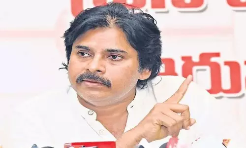 తూర్పులో పవన్  సీటు కన్  ఫాం!... తెరపైకి వారాహి ఫైట్!