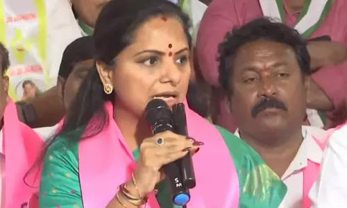 క్రూయిజ‌ర్ కార్లపై అతి  చేస్తే.. రేవంత్ కే న‌ష్టం:  క‌విత‌