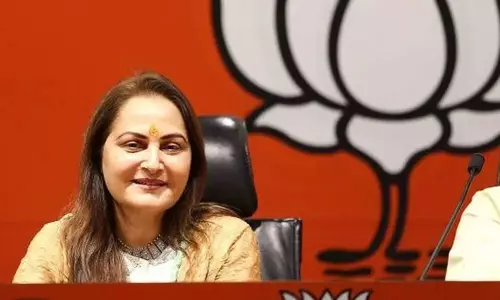 నటి జయప్రద ఎక్కడ?... వెతుకుతున్న  పోలీసులు!