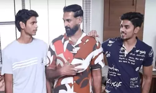 నాన్న‌ని డాక్ట‌ర్ గా చూడ‌ట‌మే ఇష్టం!