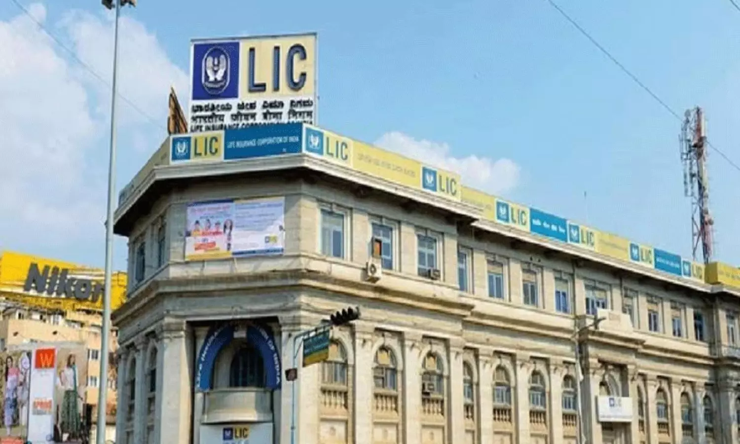 పెట్టుబడులు పెట్టిన కంపెనీల షేర్లు భారీ లాభాల్లో.. కానీ ఎల్ఐసీ షేర్ మాత్రం?