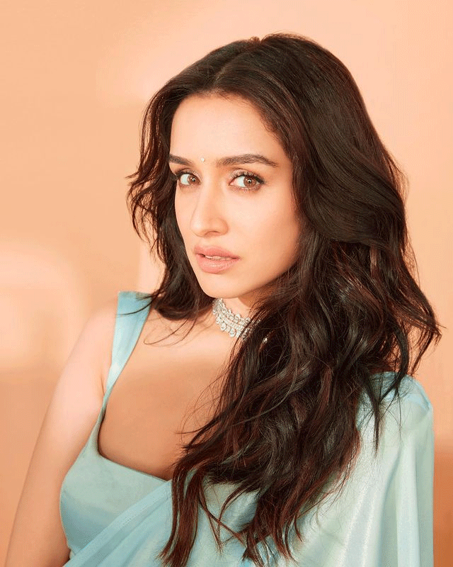 Shraddha Kapoors Casual Chic Instagram Vibes