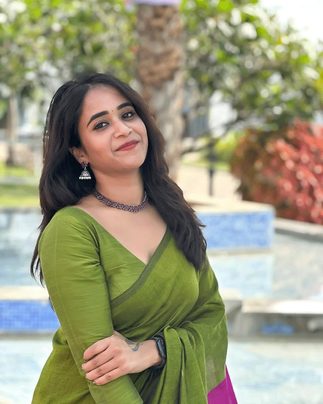 Deepthi Sunainas Lavender Saree Affair Deepthi Sunainas Lavender Saree Affair