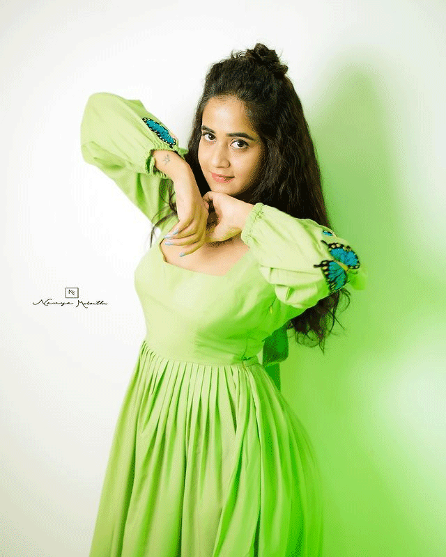 Deepthi Sunainas Lavender Saree Affair Deepthi Sunainas Lavender Saree Affair